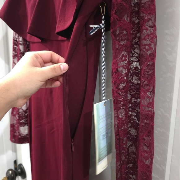 ✨️4/$20 Nwt Wine Burgundy Bodycon Long Sleeve Dress, Lace Details, Ruffle Detail - Picture 8 of 13